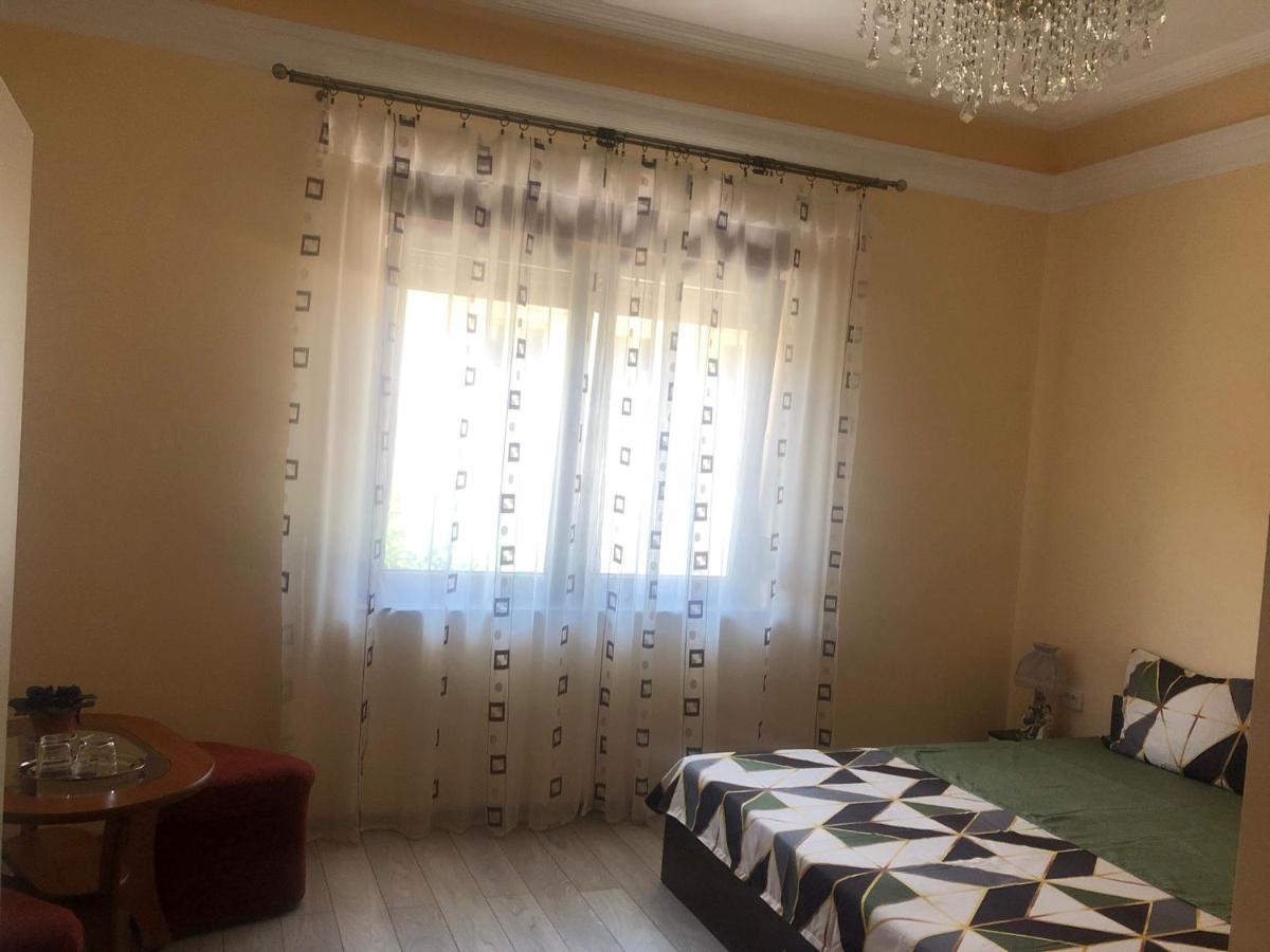 Casa Simionov Apartamento Băile Herculane Exterior foto